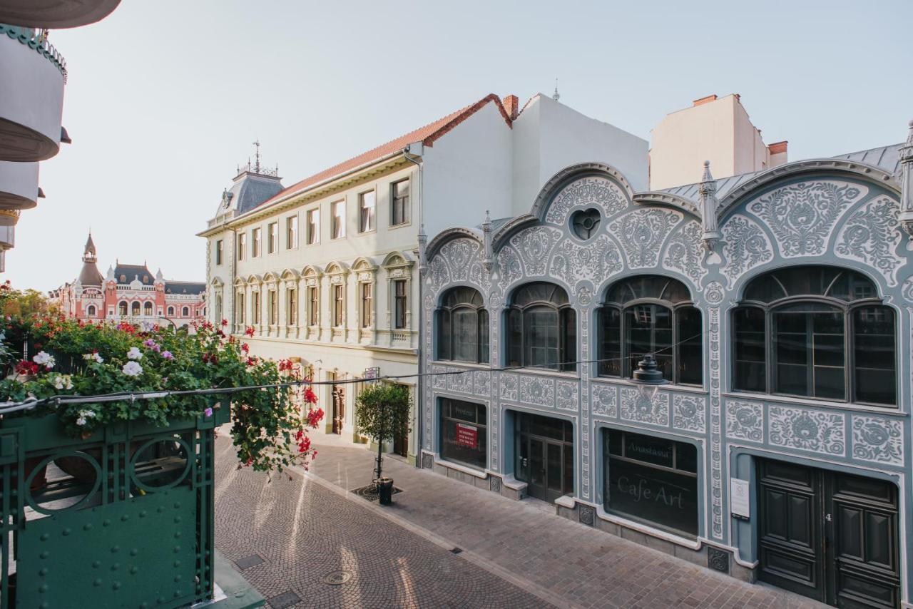 Noo'Vo Central Apartaments Oradea Exterior photo